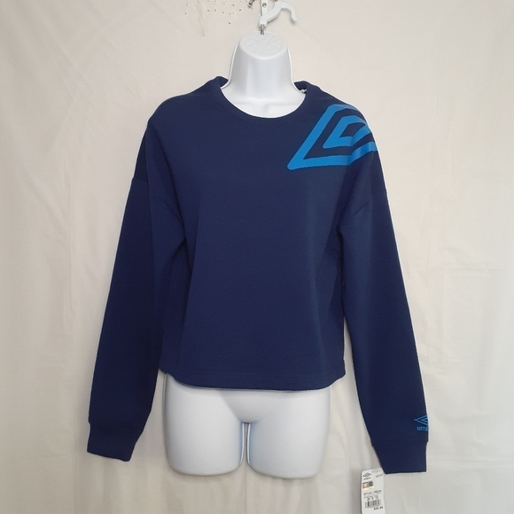 Umbro Women's Cropped Crew Sweatshirt Size M - Picture 1 of 16